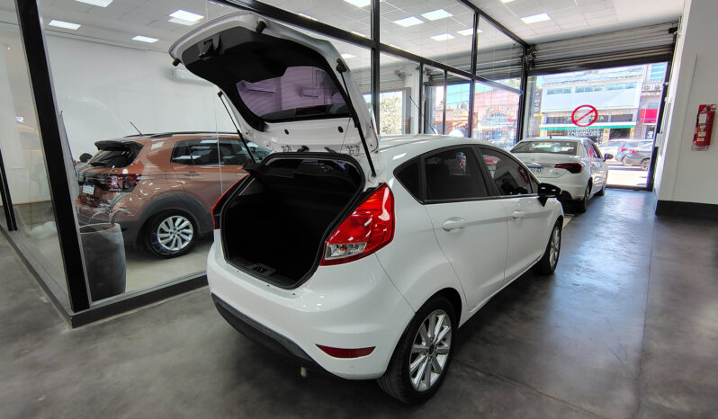 FORD FIESTA KD 1.6 SE lleno