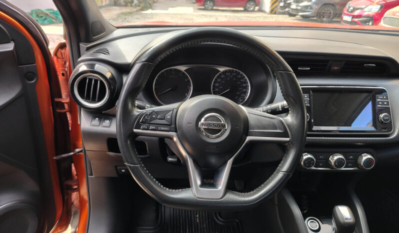 NISSAN KICKS ADVANCE CVT lleno