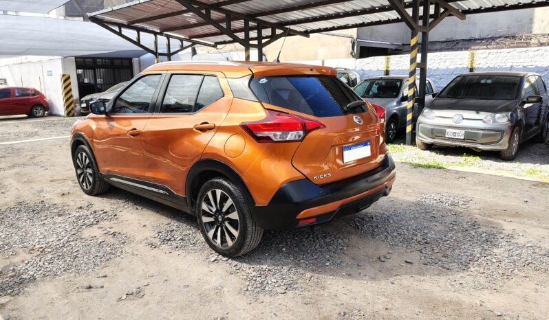 NISSAN KICKS ADVANCE CVT lleno