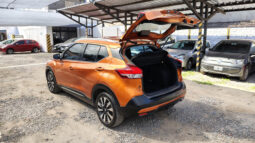 NISSAN KICKS ADVANCE CVT lleno