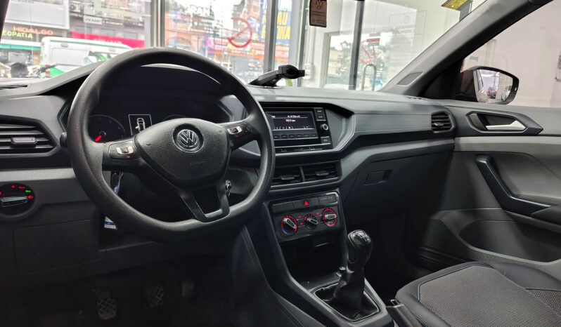 VOLKSWAGEN T-CROSS TRENDLINE lleno
