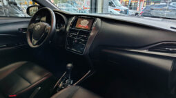 TOYOTA YARIS 1.5 5P S lleno