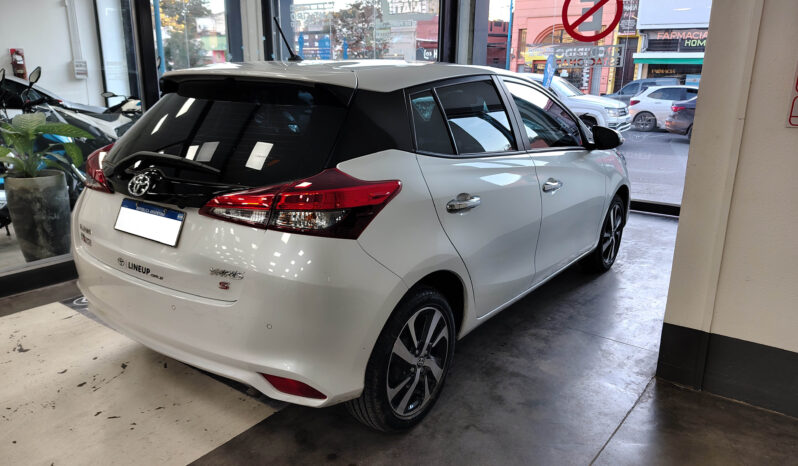 TOYOTA YARIS 1.5 5P S lleno