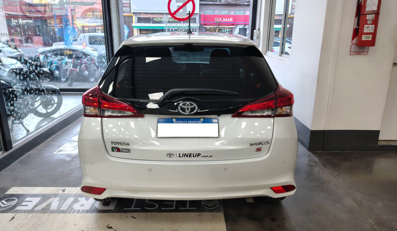 TOYOTA YARIS 1.5 5P S lleno