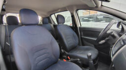 RENAULT	SANDERO PRIVILEGE lleno