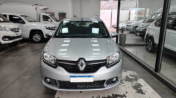 RENAULT	SANDERO PRIVILEGE