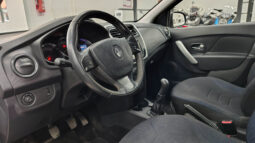 RENAULT	SANDERO PRIVILEGE lleno