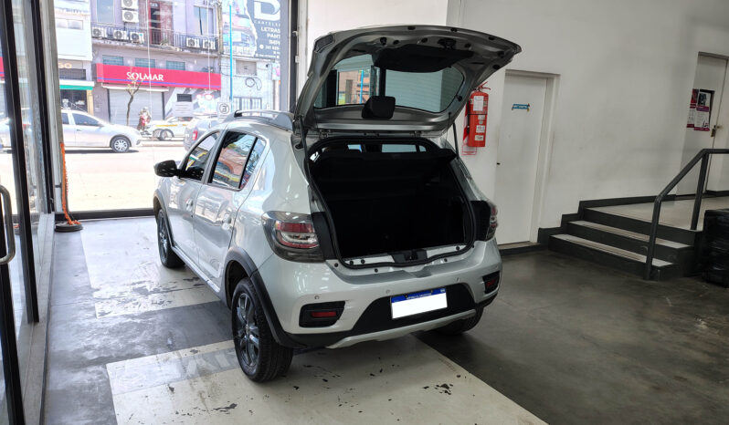 RENAULT	SANDERO STEPWAY EXPRESSION 1.6 lleno