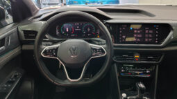 VOLKSWAGEN	TAOS HIGHLINE BI TONO 250 TSI AT lleno