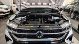 VOLKSWAGEN	TAOS HIGHLINE BI TONO 250 TSI AT lleno