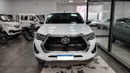 TOYOTA HILUX 4X2 DC SRV 2.8 TDI 6 AT