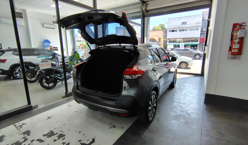 NISSAN KICKS ADVANCE CVT lleno