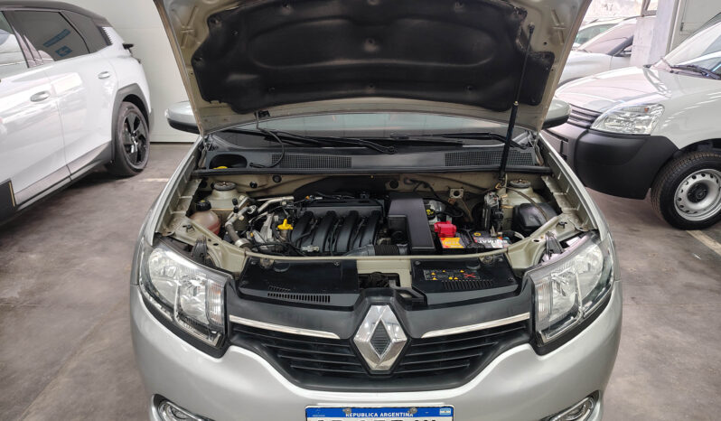 RENAULT	LOGAN PRIVILEGE 1.6 16V lleno