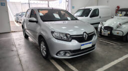 RENAULT	LOGAN PRIVILEGE 1.6 16V