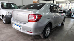 RENAULT	LOGAN PRIVILEGE 1.6 16V