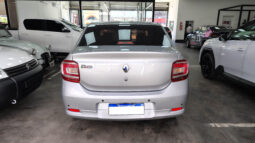 RENAULT	LOGAN PRIVILEGE 1.6 16V