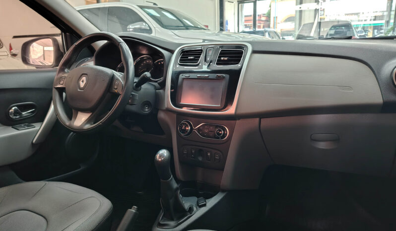 RENAULT	LOGAN PRIVILEGE 1.6 16V lleno