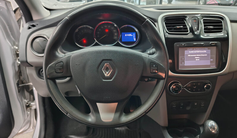 RENAULT	LOGAN PRIVILEGE 1.6 16V lleno