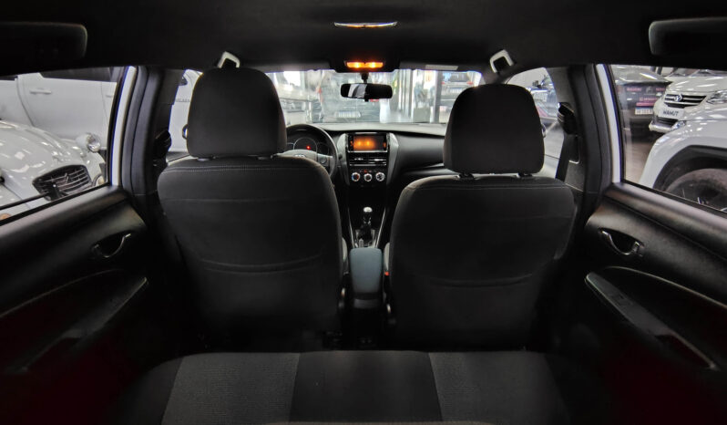 TOYOTA YARIS 1.5 5P XS lleno